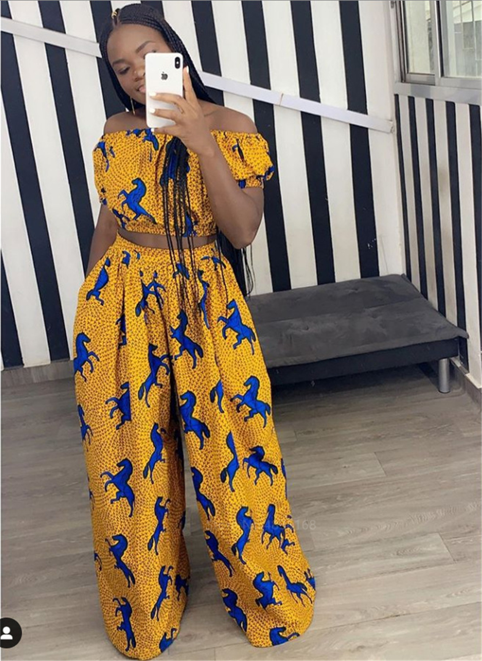 Hot Sale 2020 African Dresses for Women Shoulder Top Pant Suit Wide Leg Trousers Ankara Robe Africaine Sexy Ladies Dashiki Print Hot Sale 2020 African Dresses for Women Shoulder Top Pant Suit Wide Leg Trousers Ankara Robe Africaine Sexy Ladies Dashiki Print