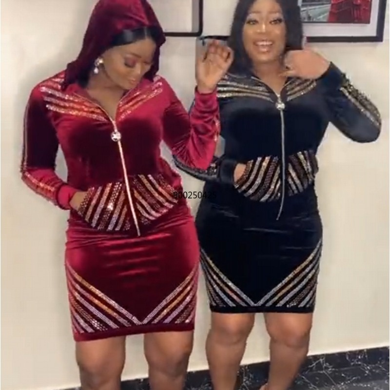 Hot Sale 2020 African Dresses for Women Shoulder Top Pant Suit Wide Leg Trousers Ankara Robe Africaine Sexy Ladies Dashiki Print Hot Sale 2020 African Dresses for Women Shoulder Top Pant Suit Wide Leg Trousers Ankara Robe Africaine Sexy Ladies Dashiki Print